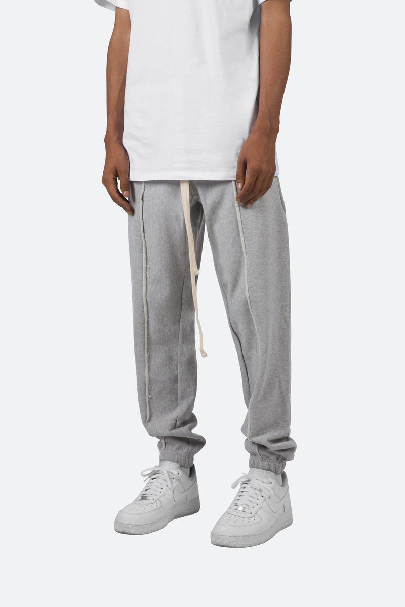 Raw Pleated Sweatpants - Grey – crownandcaliber72.com