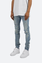 Load image into Gallery viewer, FALSE