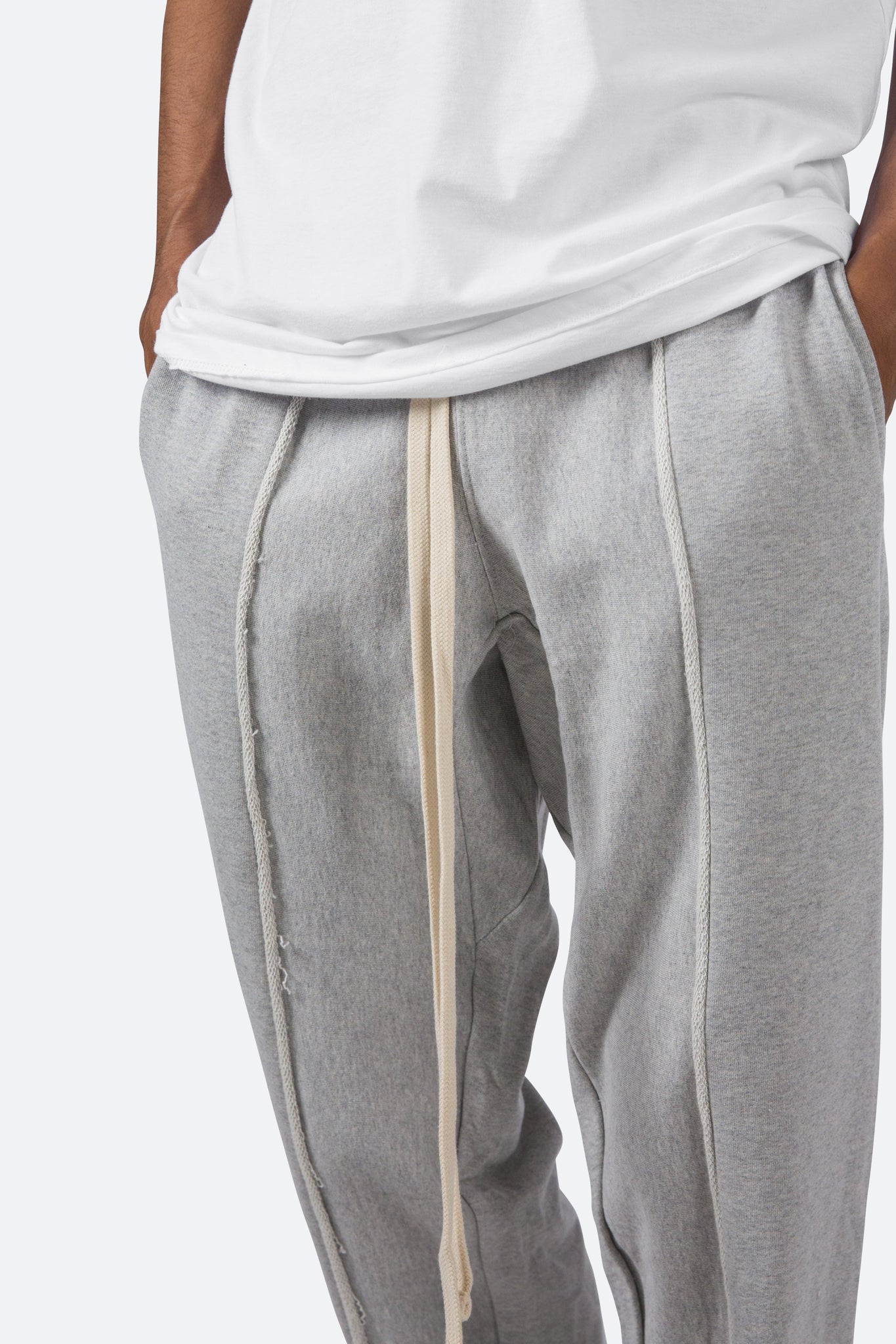 Raw Pleated Sweatpants - Grey – crownandcaliber72.com